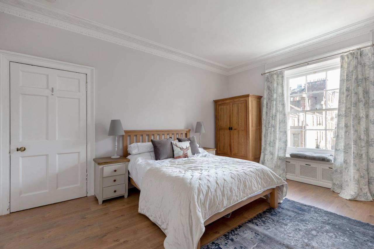 Joivy Glamorous Flat Near City Centre Apartamento Edimburgo Exterior foto
